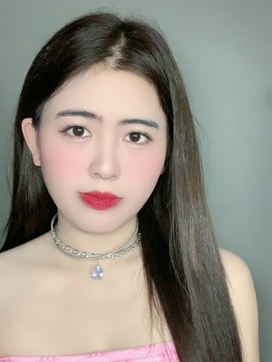 Gianna (@giannapesce1) on TikTok: Can someone teach me how to dance lol