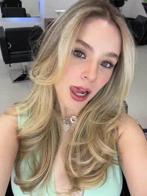 Lola (@lolaslands) on TikTok 