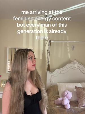 Niki Peacock (@niknokstiktok) on TikTok: I will forever gas pedal ? #gaspedalchallenge #grabthewall #onlyfangirl #bikini #verifyniknok #checkbio #influncer #hype #hips #shake #flordia #tease