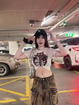 ??Alle?? (@crybabycrush) on TikTok ⚠️ I'm wearing a full coverage nude leotard  ⚠️#mememe#memechan#daoko#daokogirl#daokomememe#makeup#SpaceForceWalk#HomeTour#dribbletothebeat