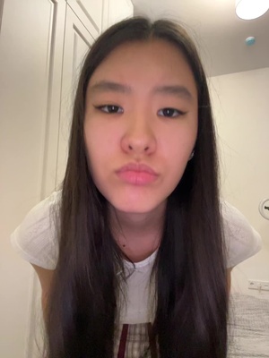 raquel.karp (@raquel.karp) on TikTok when you don’t know how to do the dance ?