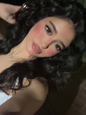 Get 👏🏻 with 👏🏻 the 👏🏻 program 👏🏻 #lolababe @valeloren is a mood 😂  #fyp #trending #funnytiktok #couplestiktok #viral #couple #boyfriend #husband | Country: US