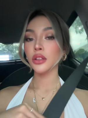 Giulia Di Vona ? (@giulia.divona) on TikTok VAI CON GLI INSULTI PER LE LABBRA !!